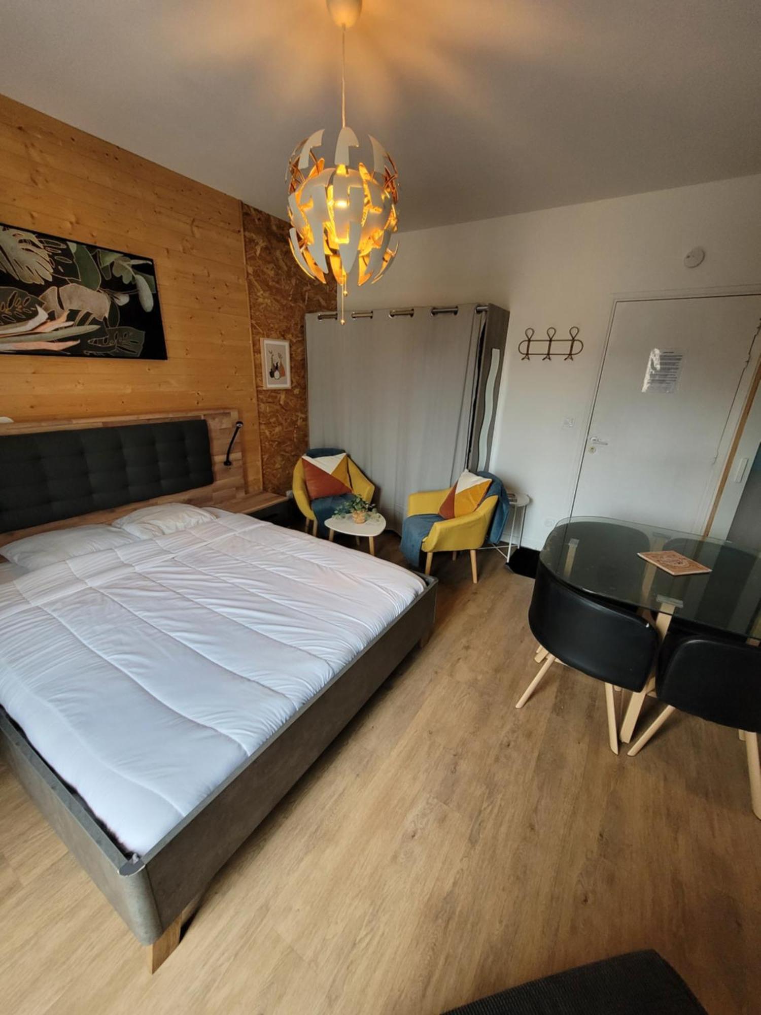 L'Edelweiss Apartamento La Bourboule Exterior foto